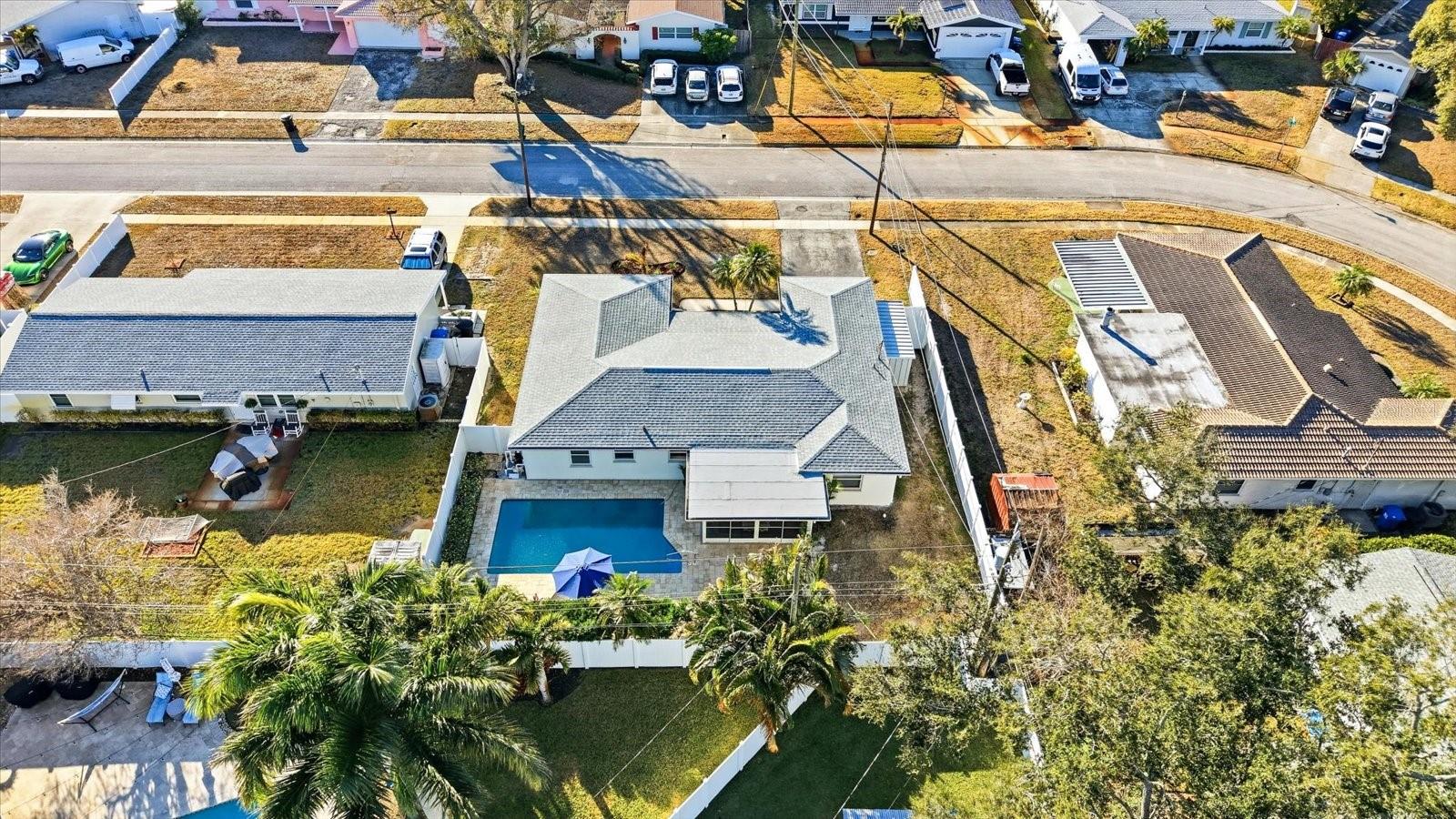 2461 61ST Ln ST PETERSBURG, FL 33710