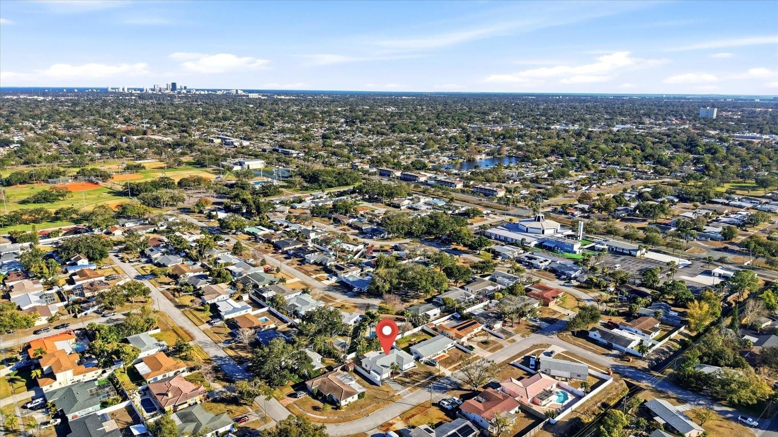 2461 61ST Ln ST PETERSBURG, FL 33710