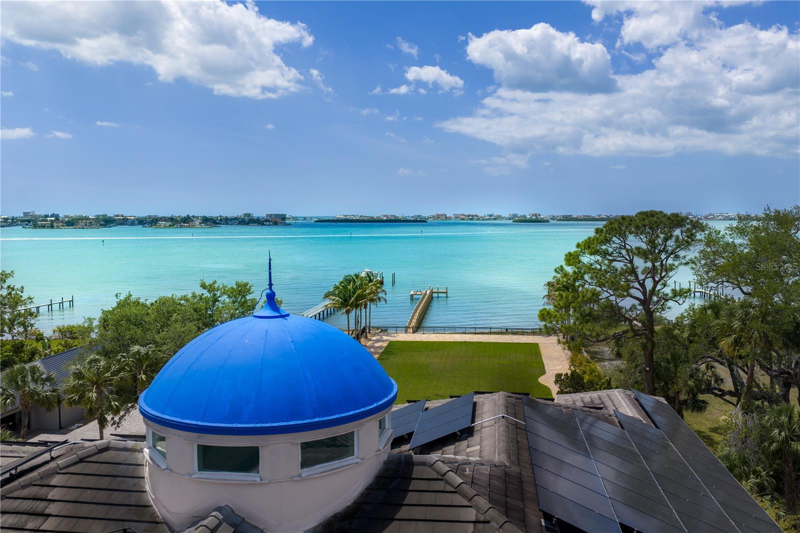 2000 Park St ST PETERSBURG, FL 33710