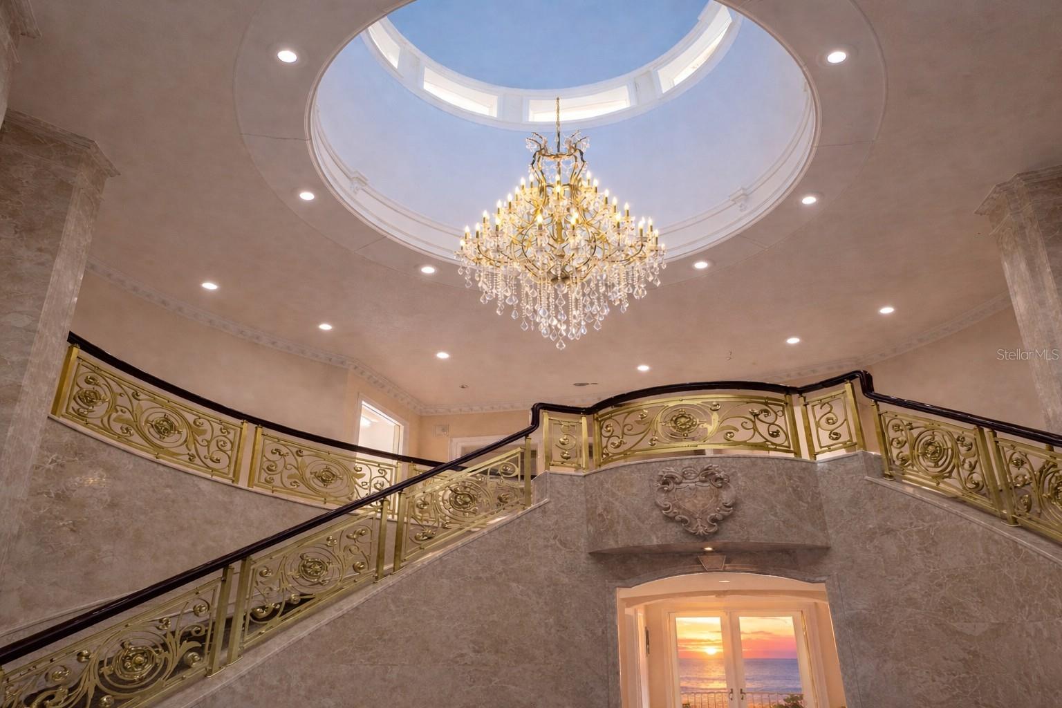 2000 Park St ST PETERSBURG, FL 33710