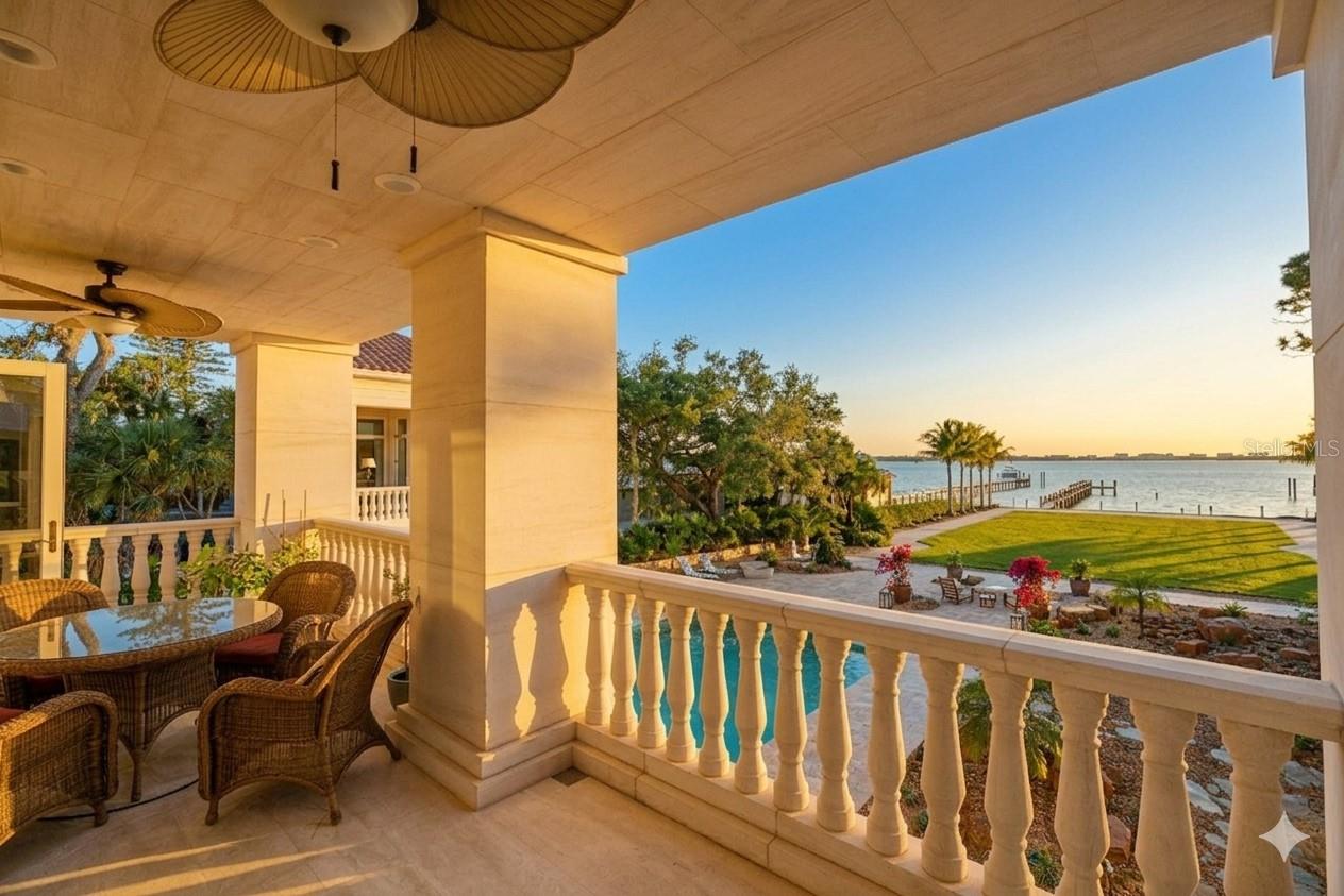 2000 Park St ST PETERSBURG, FL 33710