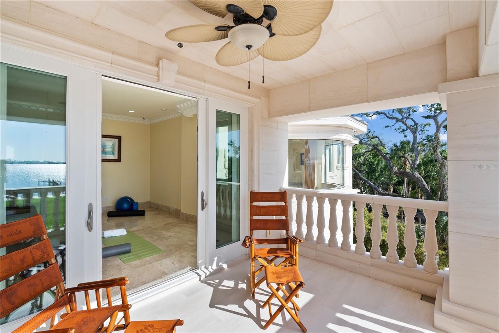 2000 Park St ST PETERSBURG, FL 33710