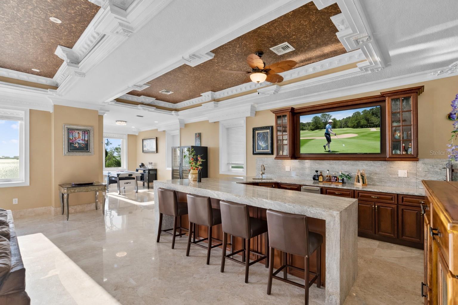 2000 Park St ST PETERSBURG, FL 33710