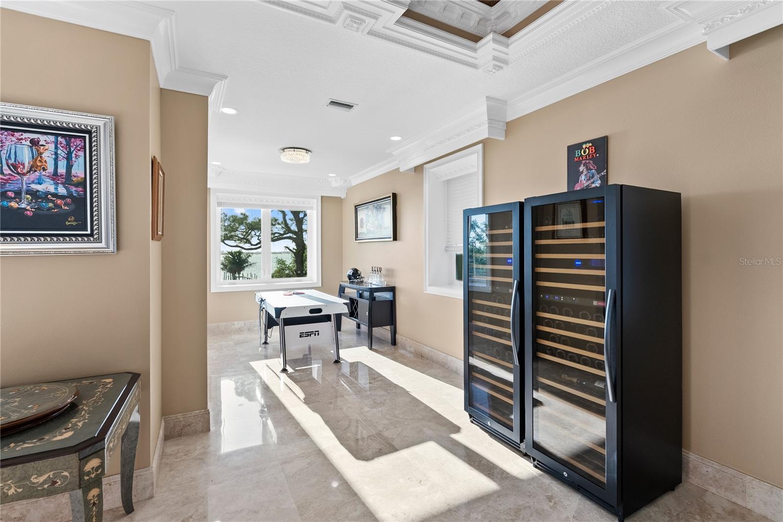 2000 Park St ST PETERSBURG, FL 33710