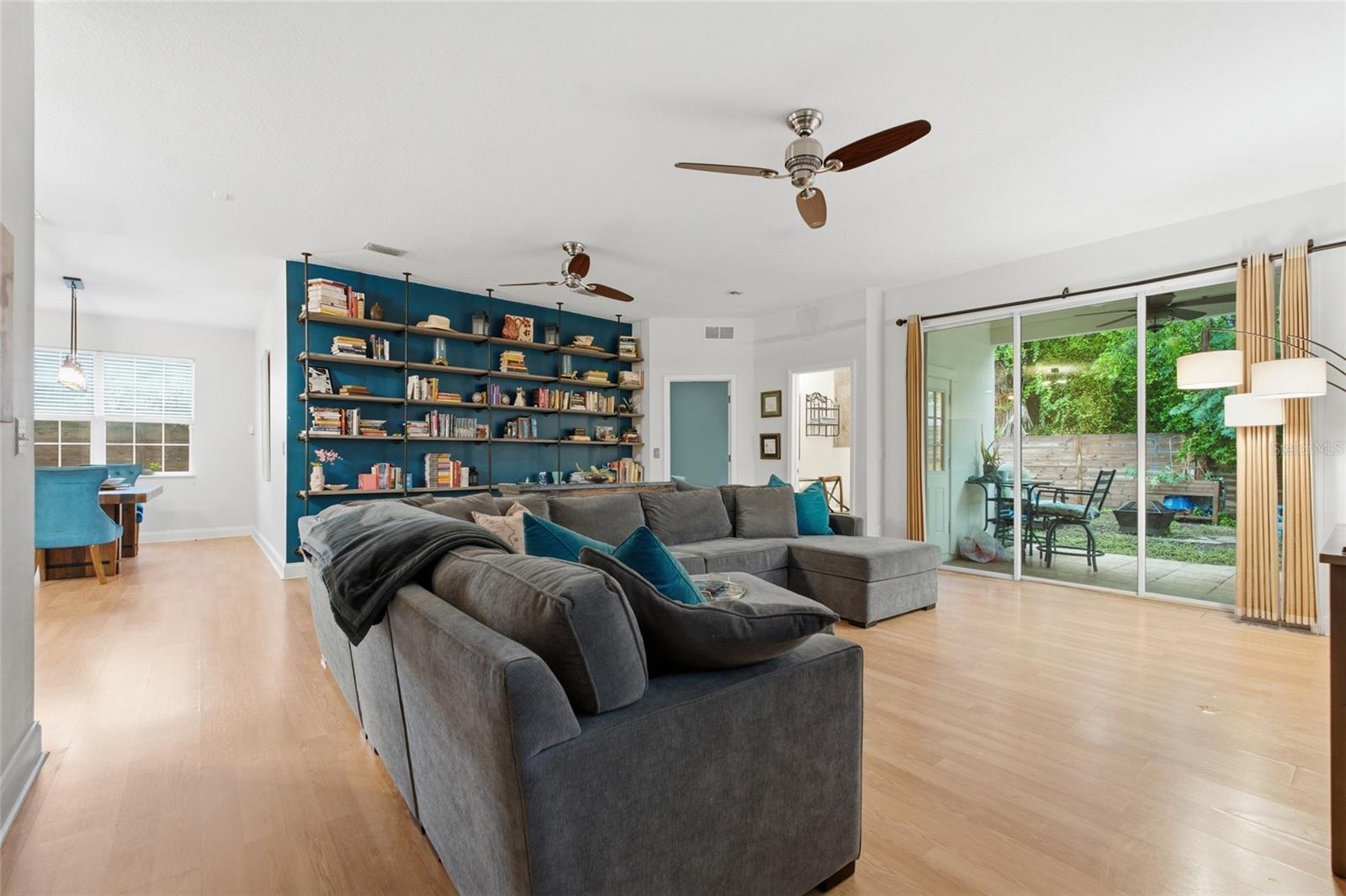 4521 JUANITA Way ST PETERSBURG, FL 33705