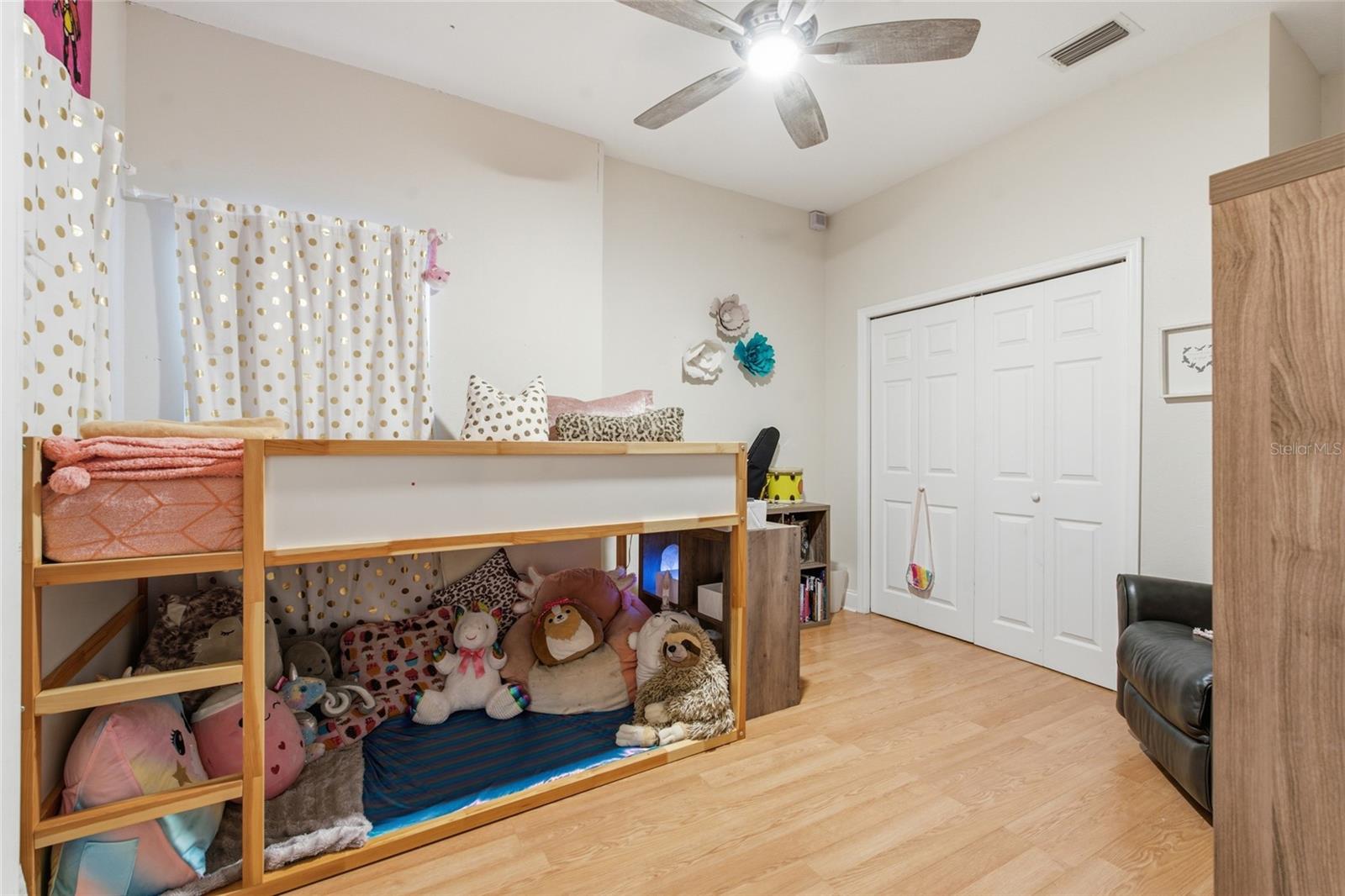 4521 JUANITA Way ST PETERSBURG, FL 33705