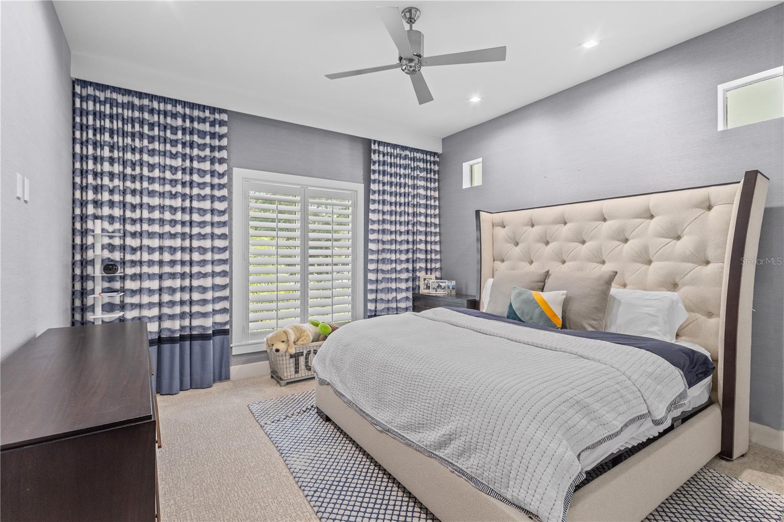 1808 FLOWER Dr SARASOTA, FL 34239