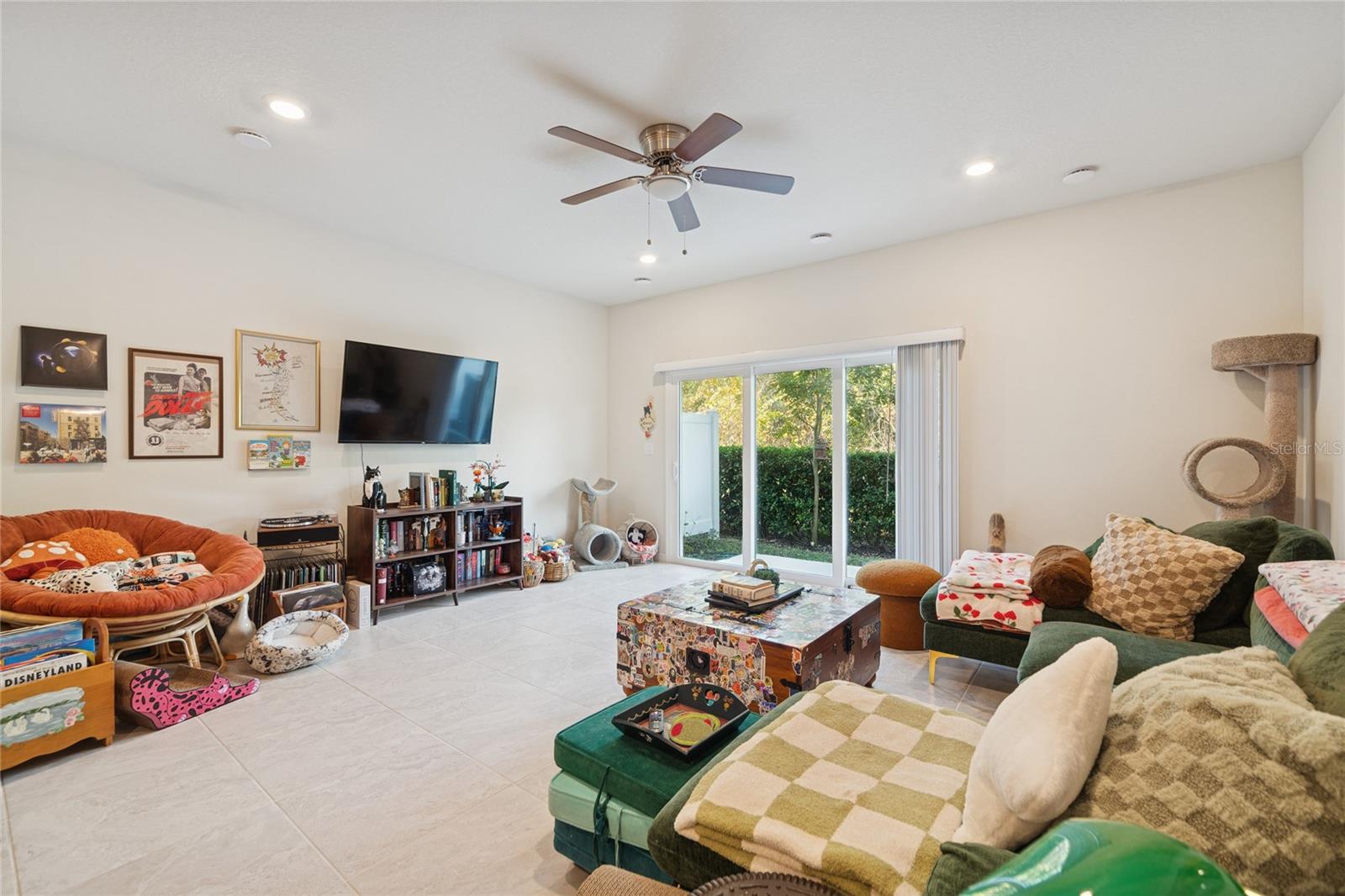 4705 SPARKLING SHELL Ave KISSIMMEE, FL 34746