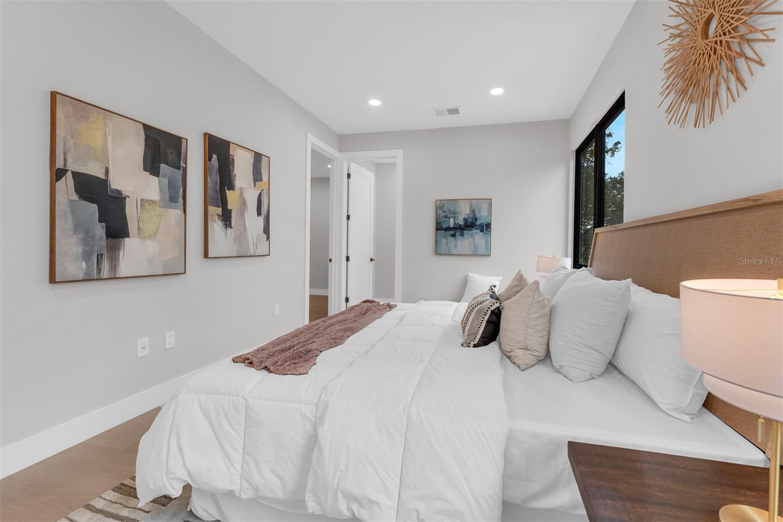 407 CALHOUN Pl ORLANDO, FL 32801