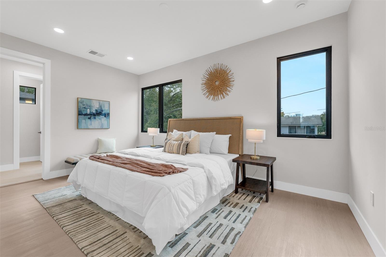 407 CALHOUN Pl ORLANDO, FL 32801