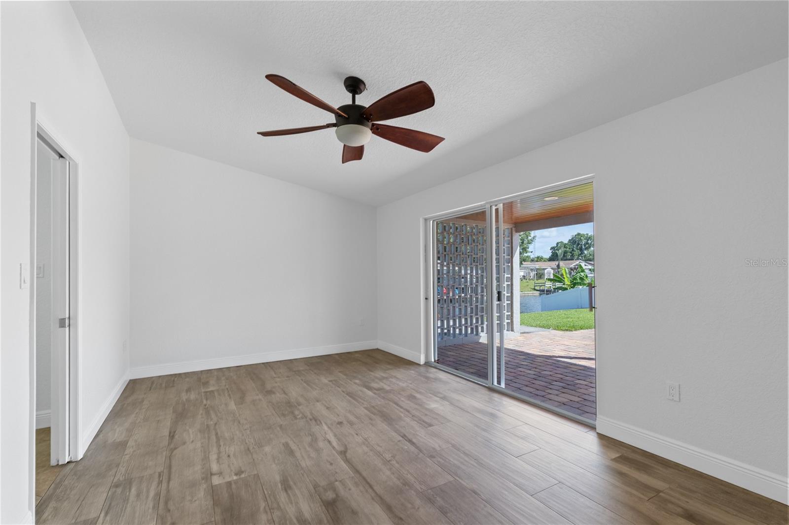 2501 REEF Ct ORLANDO, FL 32805