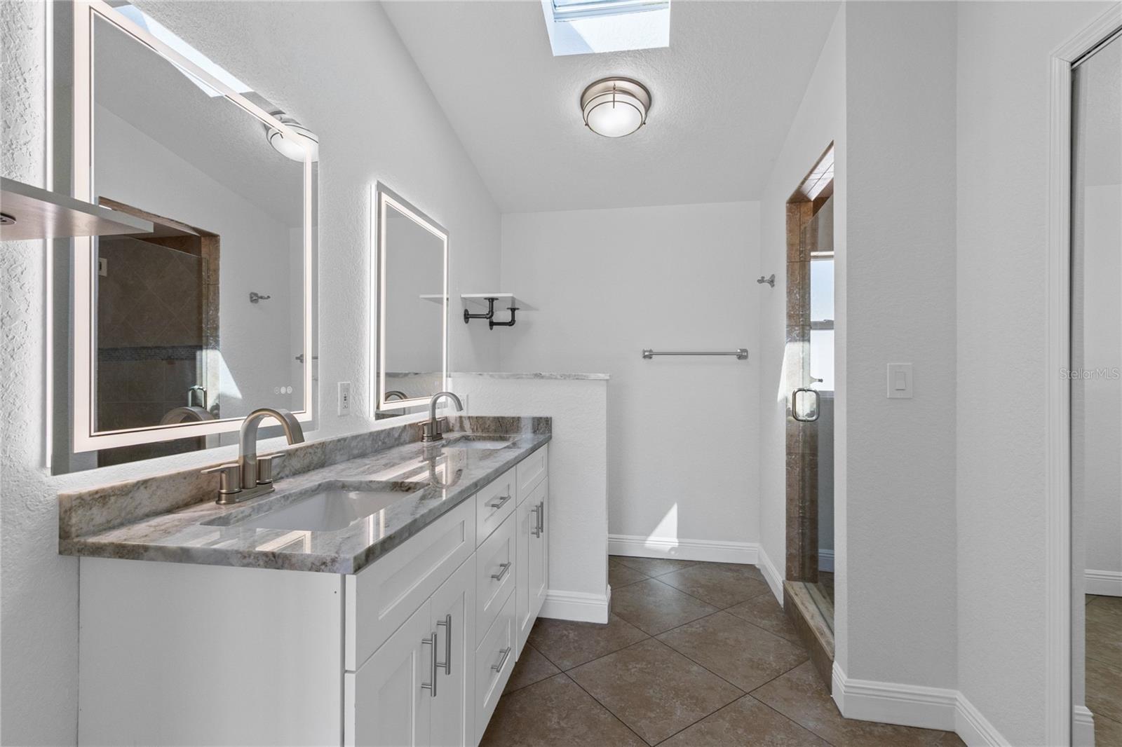 2501 REEF Ct ORLANDO, FL 32805