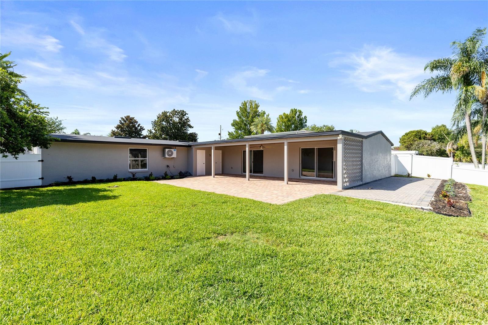 2501 REEF Ct ORLANDO, FL 32805