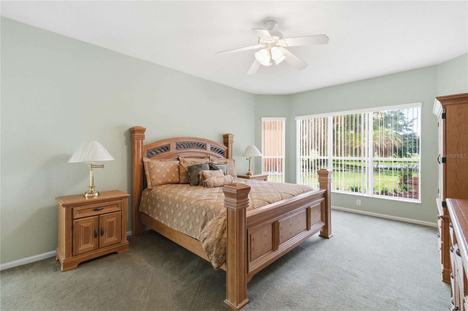 3196 HANGING MOSS Cir KISSIMMEE, FL 34741