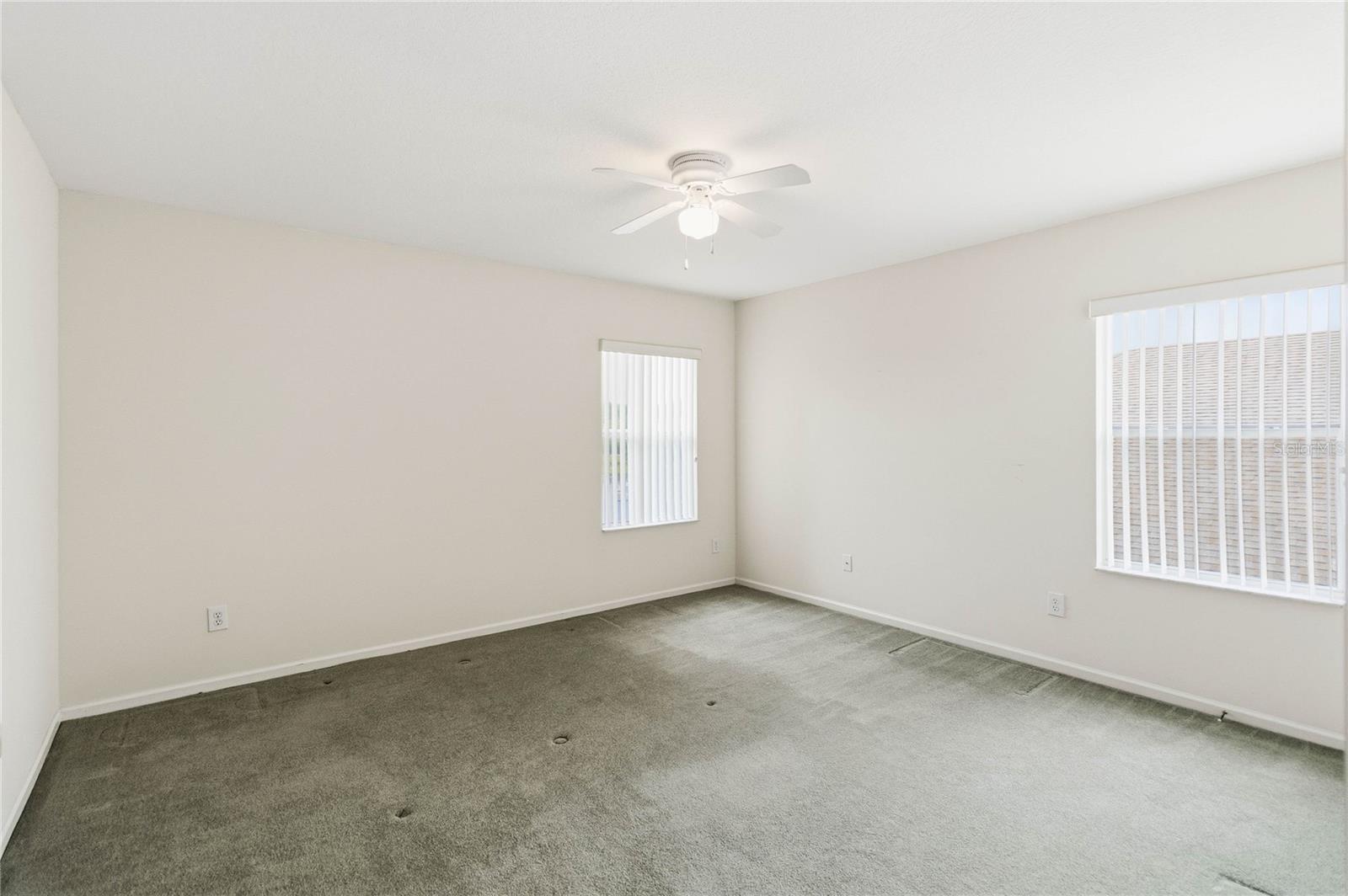 3196 HANGING MOSS Cir KISSIMMEE, FL 34741