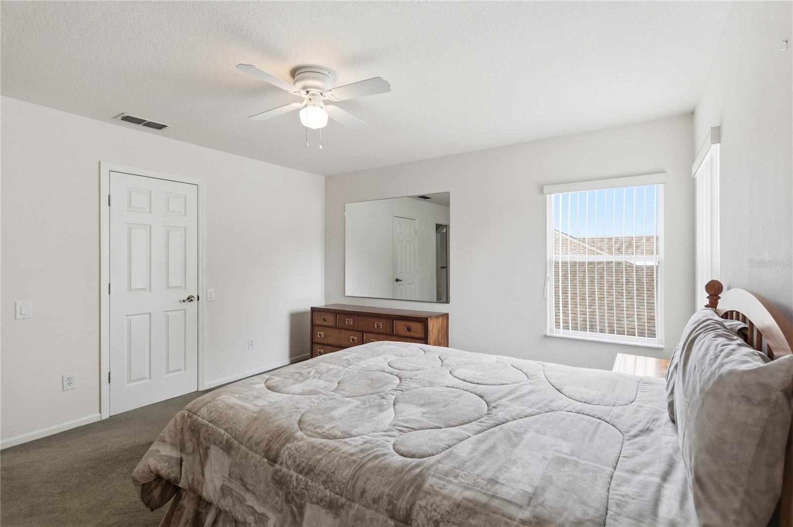 3196 HANGING MOSS Cir KISSIMMEE, FL 34741