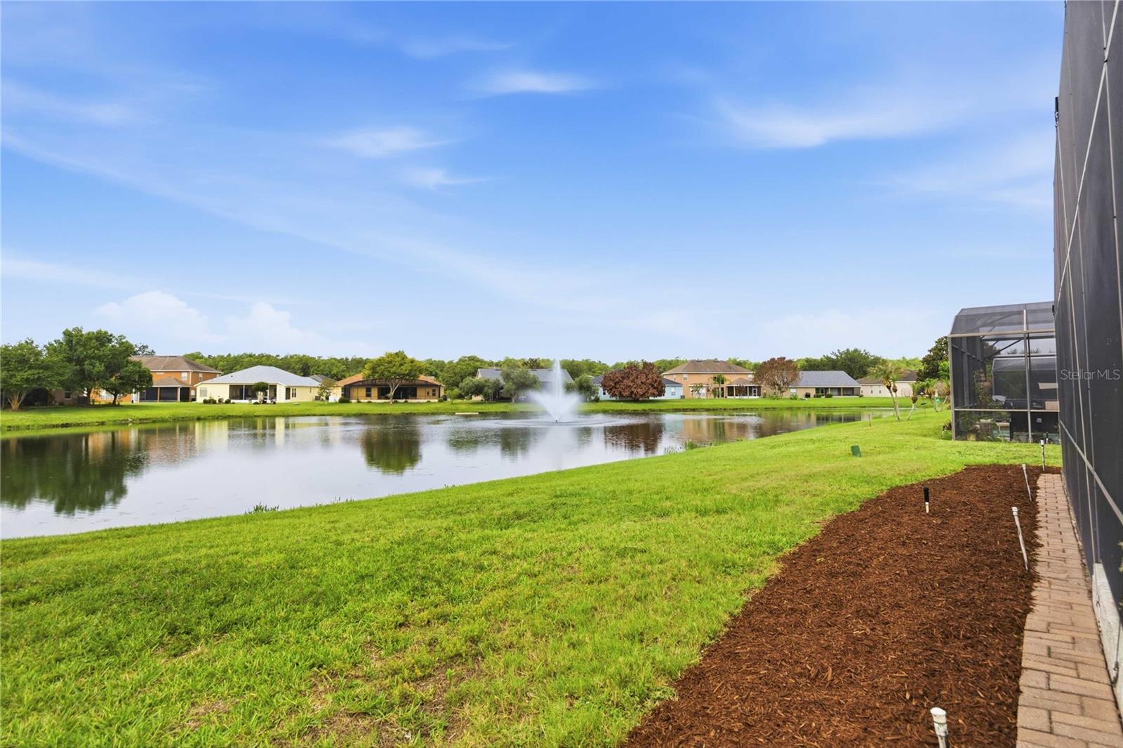 3196 HANGING MOSS Cir KISSIMMEE, FL 34741