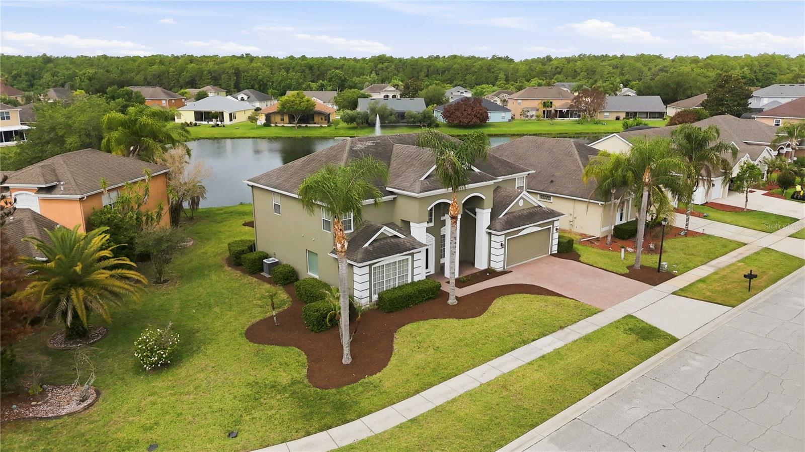 3196 HANGING MOSS Cir KISSIMMEE, FL 34741
