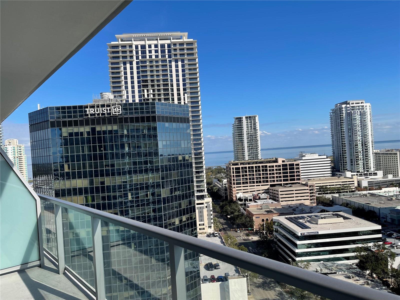 400 CENTRAL Ave #1804 ST PETERSBURG, FL 33701