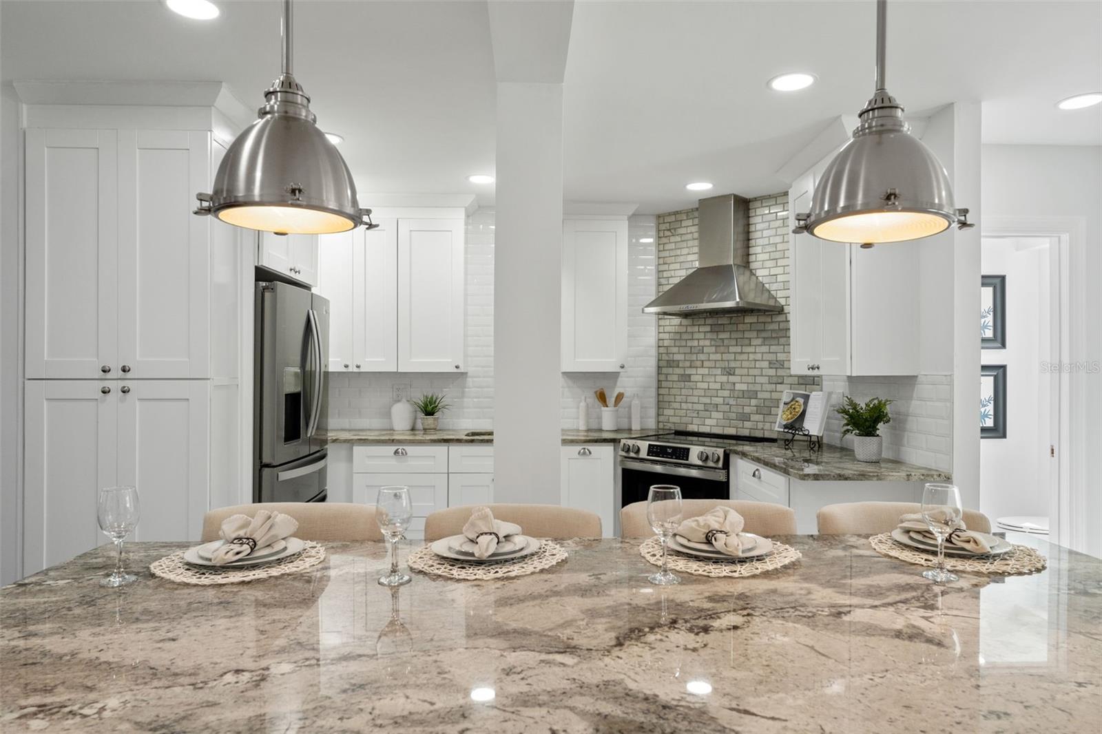 222 11TH Ave ST PETERSBURG, FL 33701