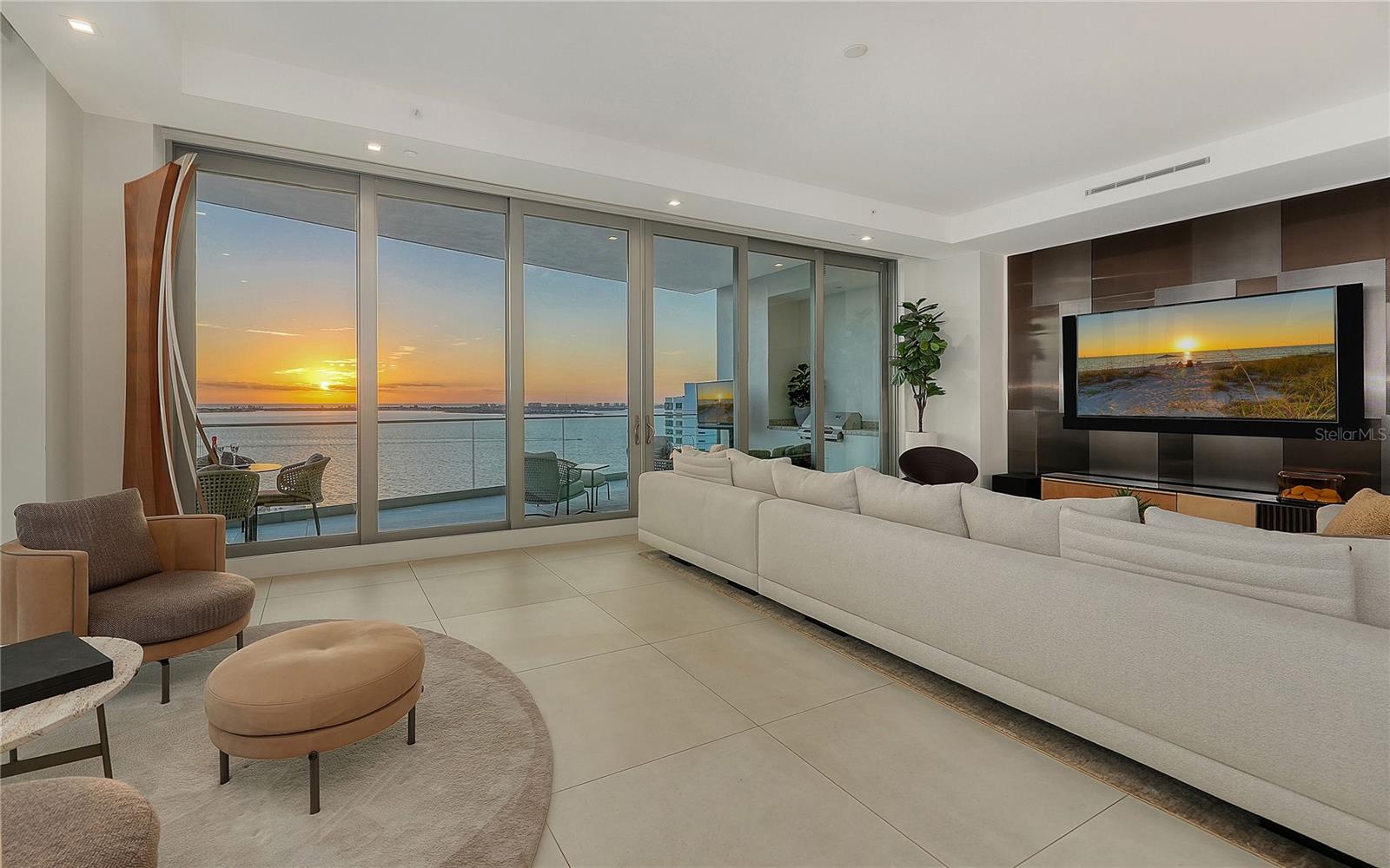 401 QUAY #1501 SARASOTA, FL 34236