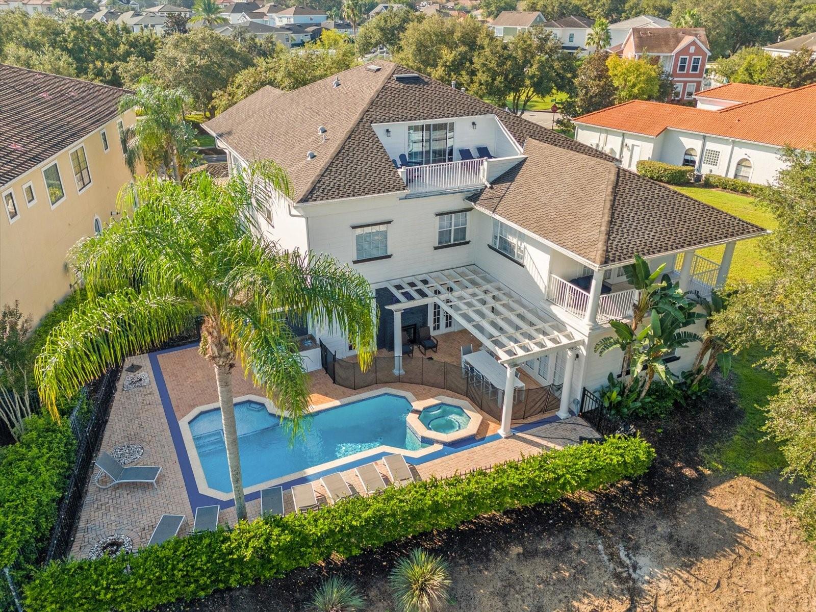 7481 GATHERING Cir