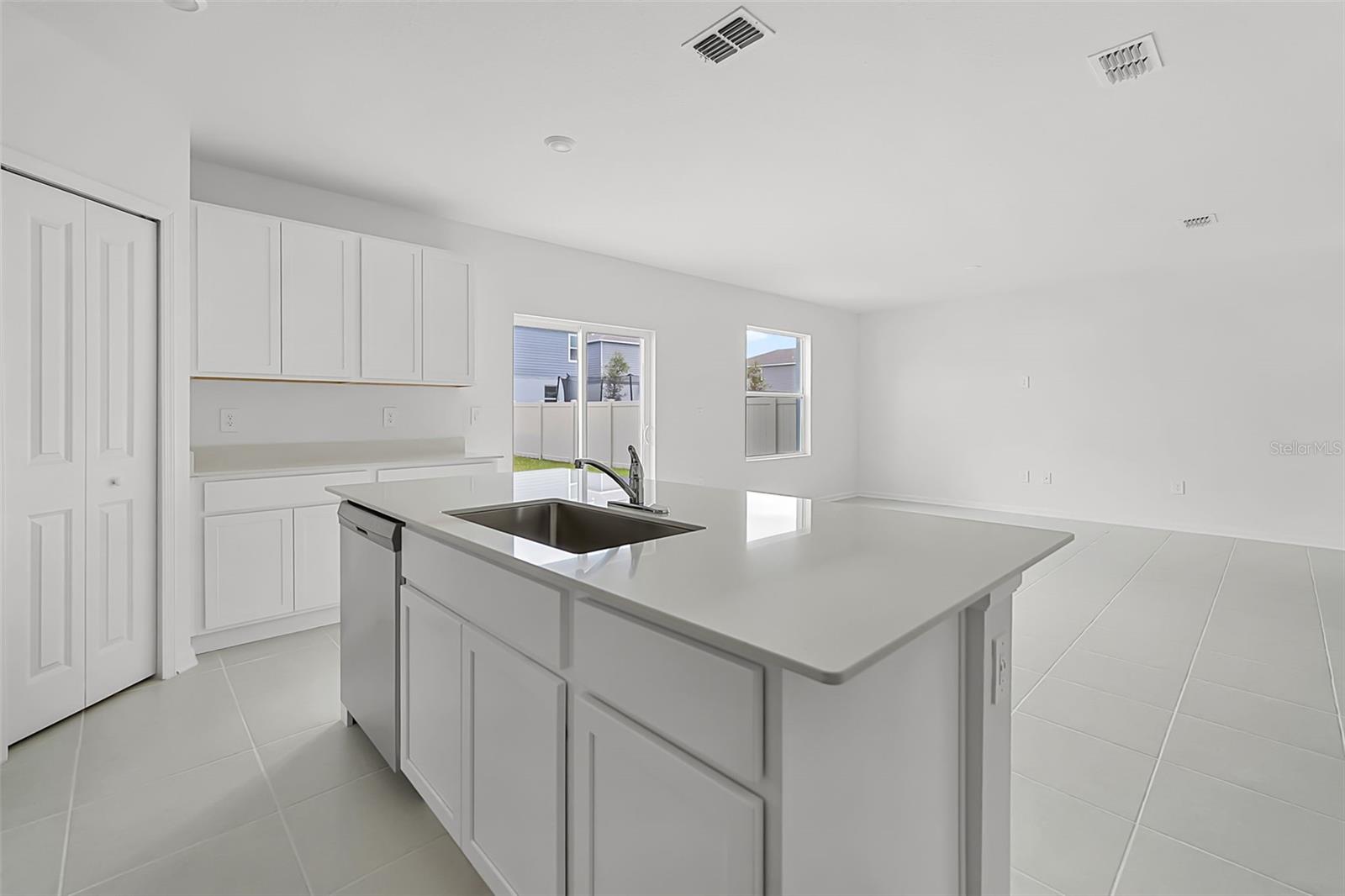 3459 HOWELL Dr LAKE WALES, FL 33859