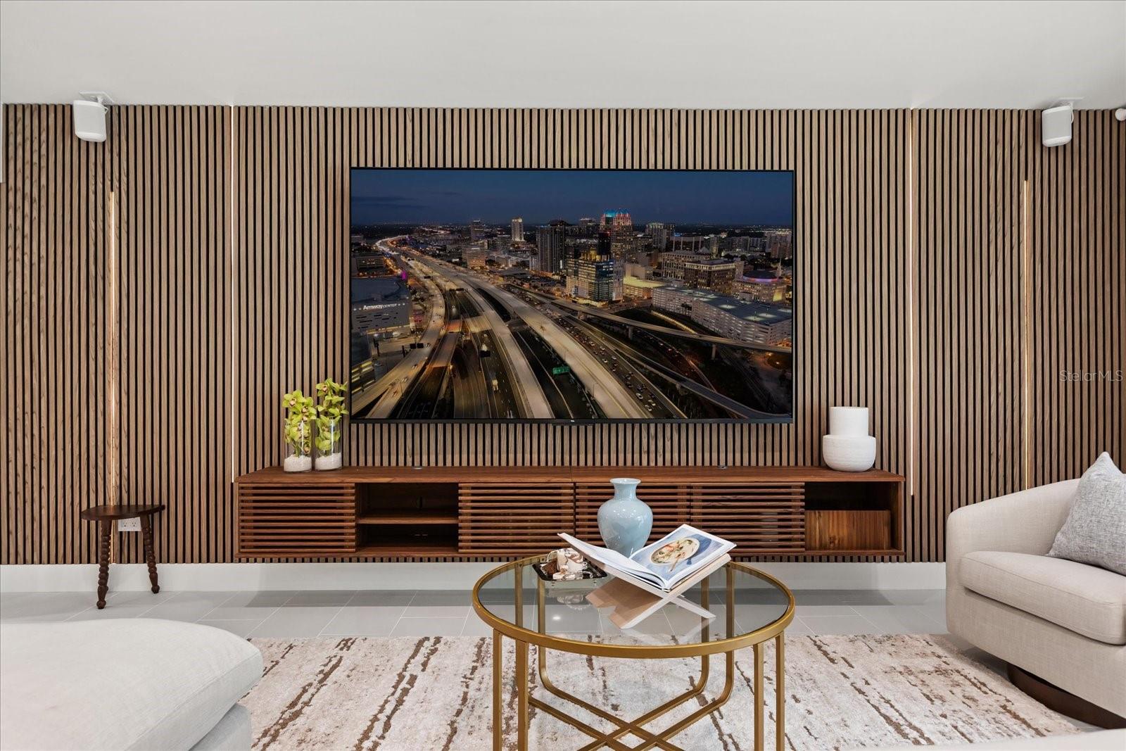 730 Lk DAVIS Dr ORLANDO, FL 32806