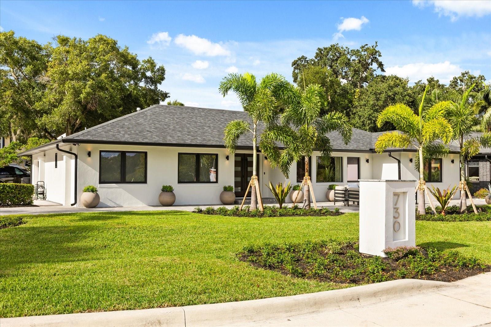 730 Lk DAVIS Dr ORLANDO, FL 32806