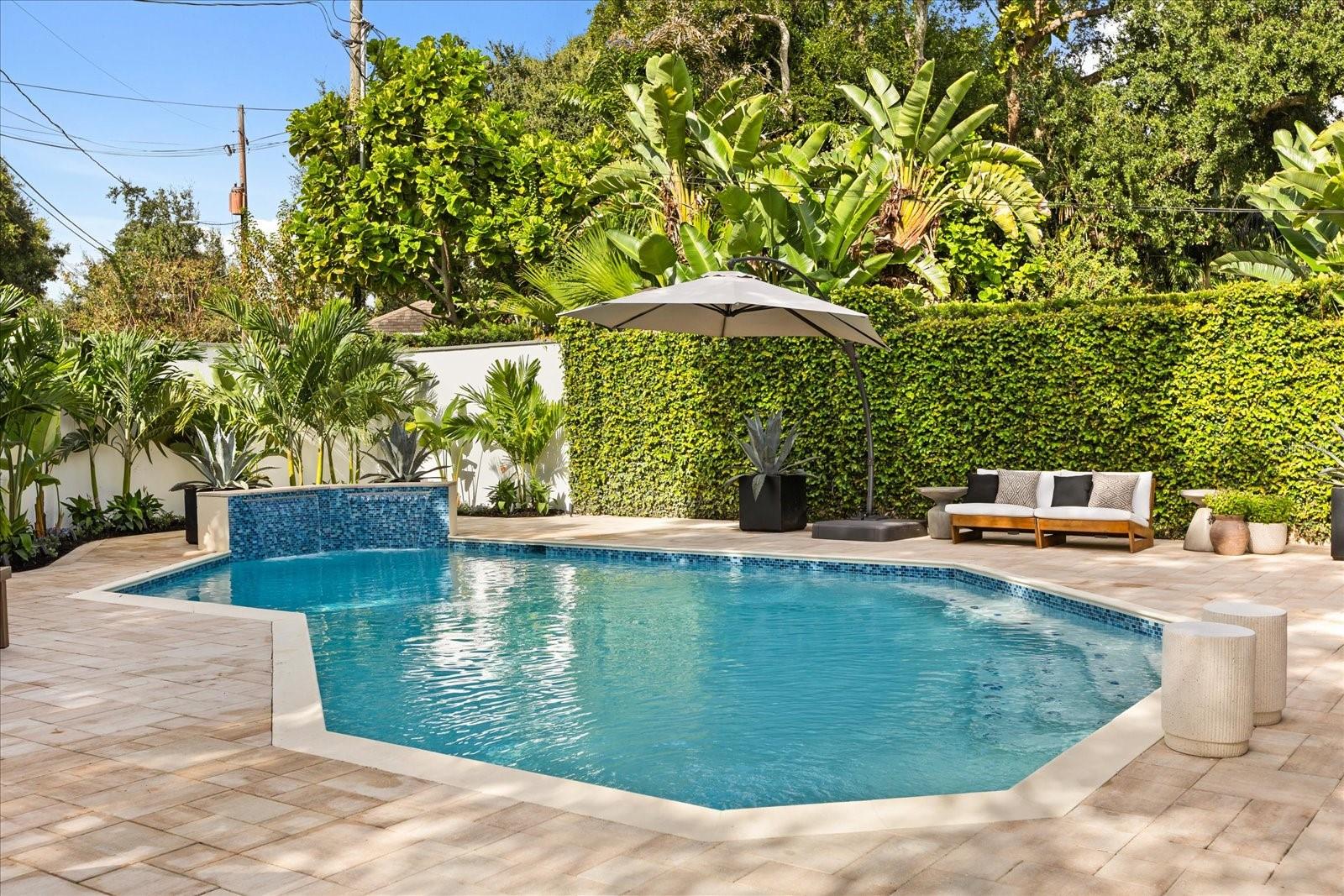 730 Lk DAVIS Dr ORLANDO, FL 32806