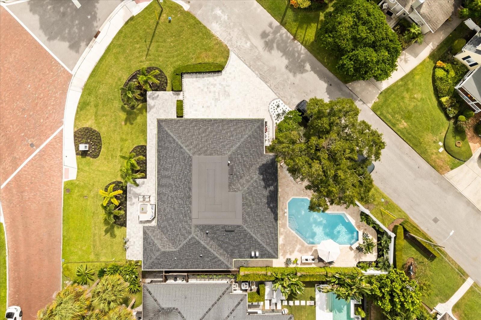 730 Lk DAVIS Dr ORLANDO, FL 32806