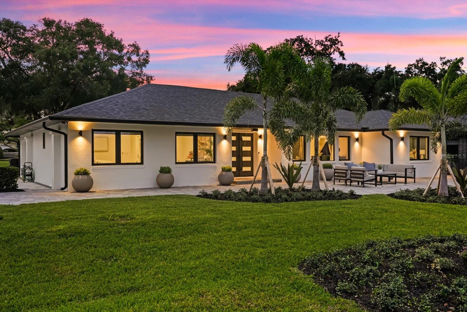 730 Lk DAVIS Dr ORLANDO, FL 32806