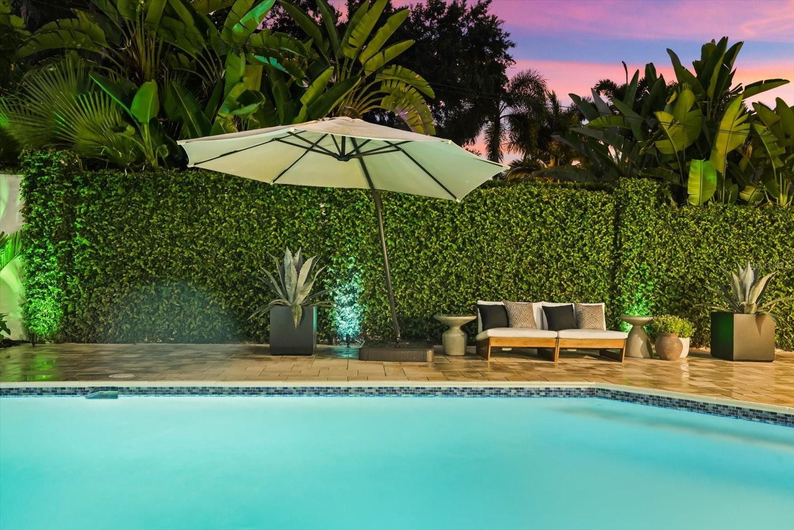 730 Lk DAVIS Dr ORLANDO, FL 32806