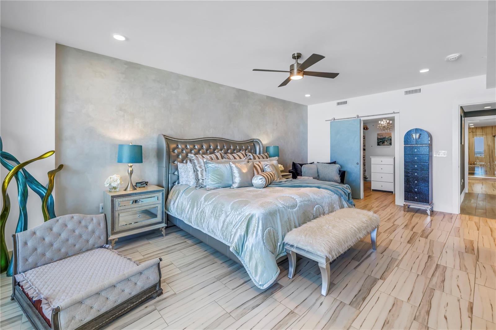 19816 GULF Blvd #201 INDIAN SHORES, FL 33785