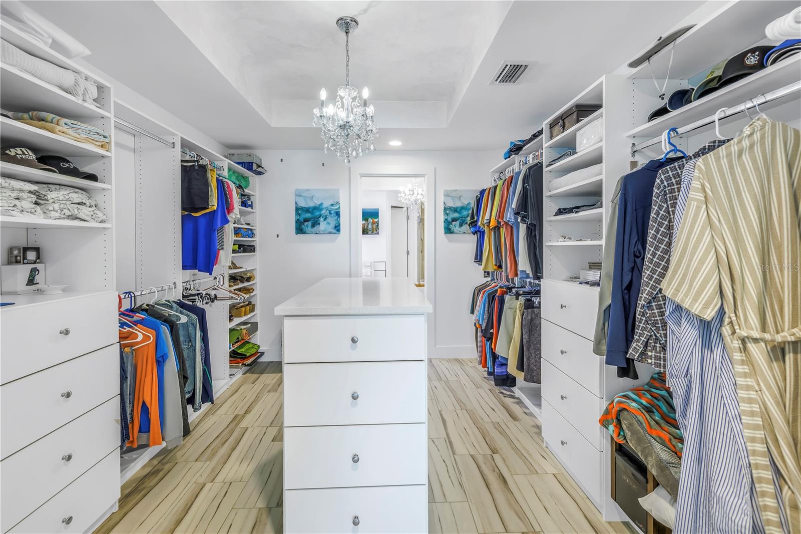 19816 GULF Blvd #201 INDIAN SHORES, FL 33785