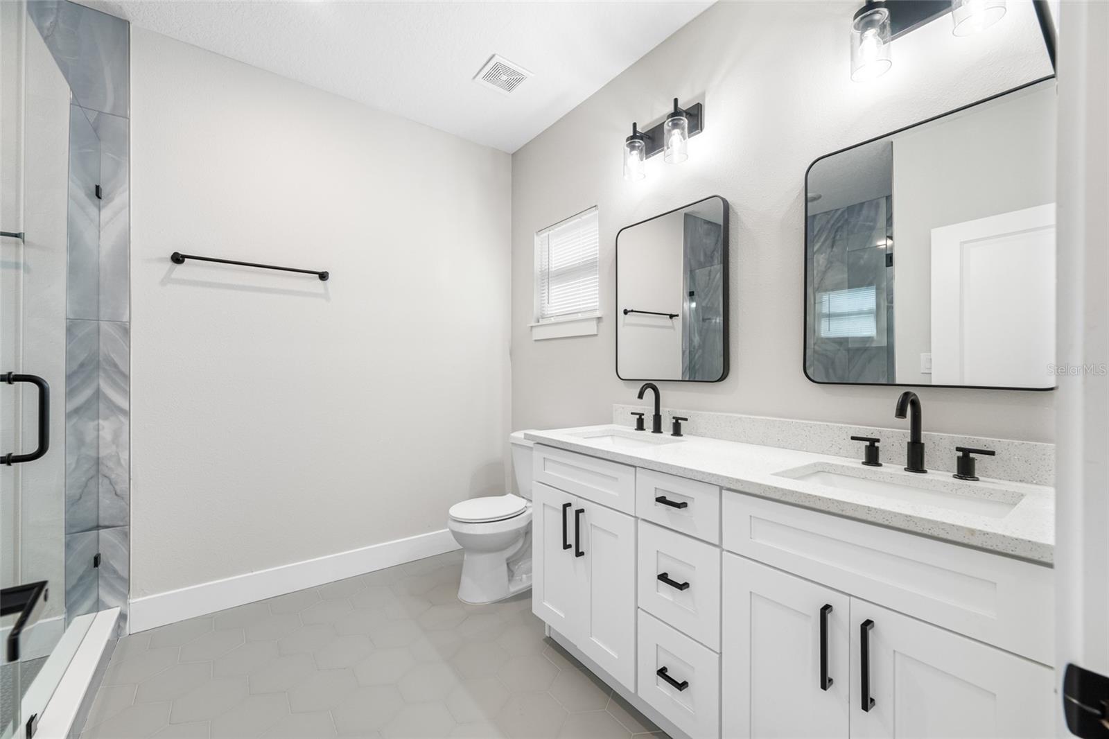 2738 16TH Ave ST PETERSBURG, FL 33713