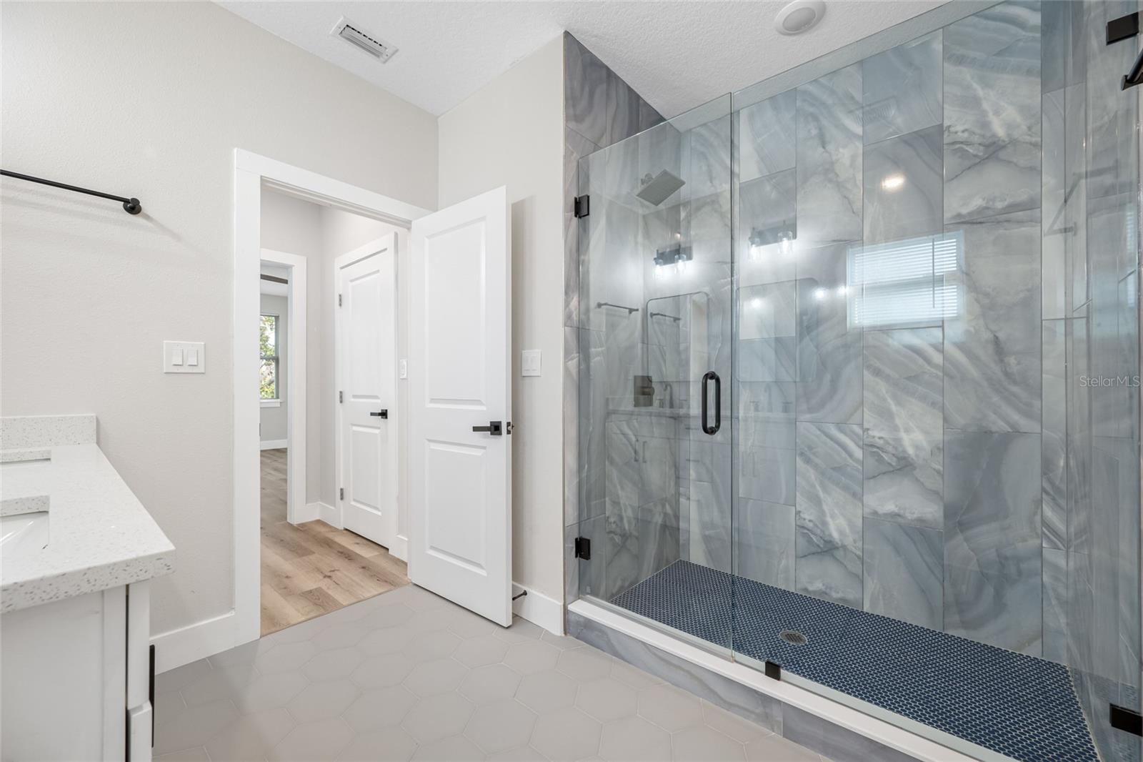 2738 16TH Ave ST PETERSBURG, FL 33713