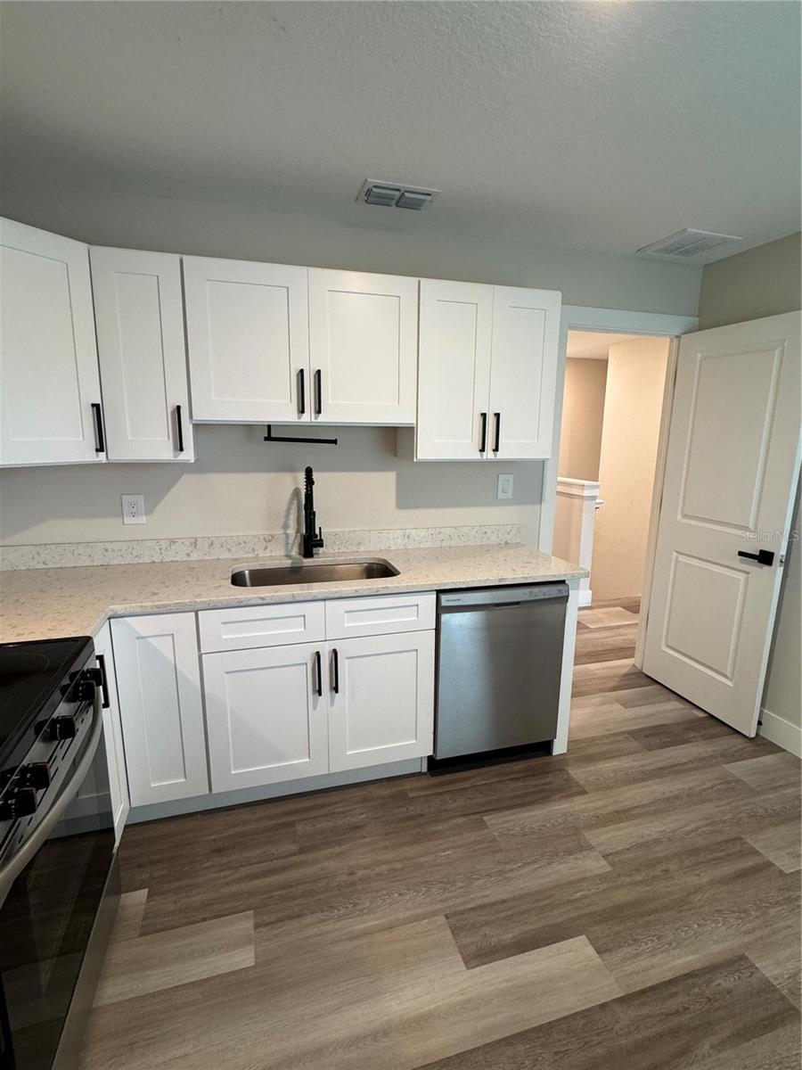 2738 16TH Ave ST PETERSBURG, FL 33713