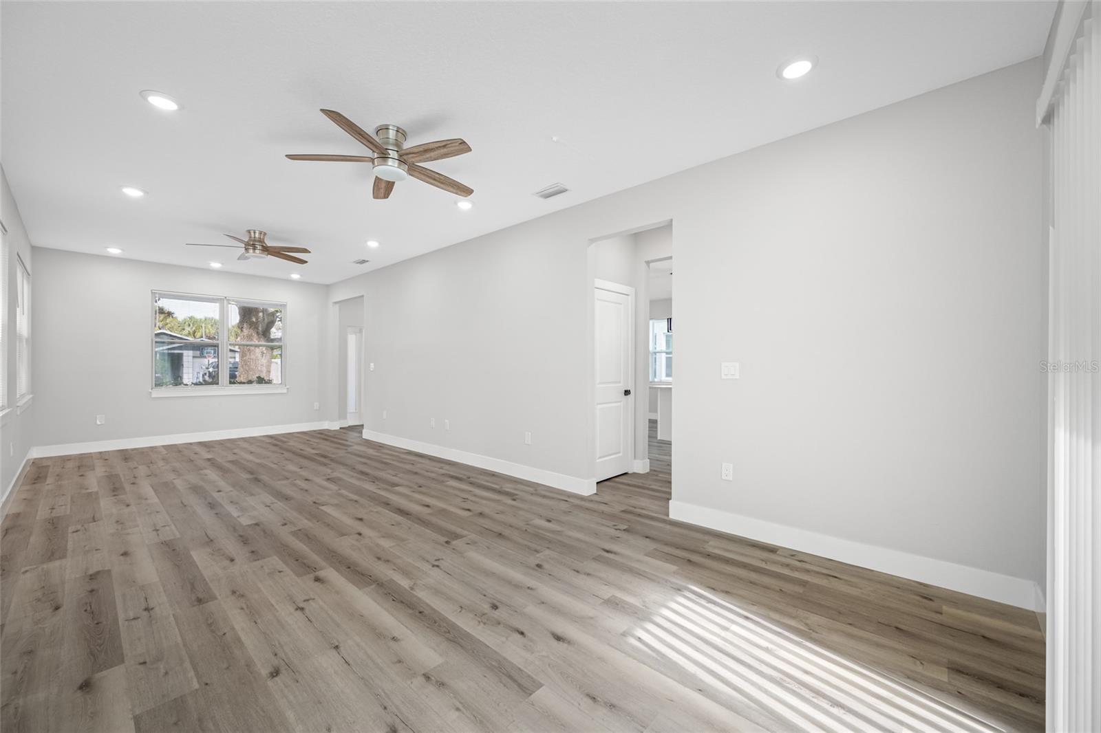 2738 16TH Ave ST PETERSBURG, FL 33713