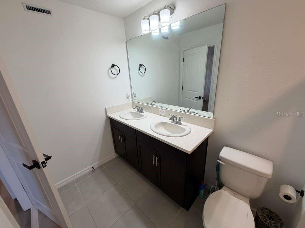 3589 ANIBAL St KISSIMMEE, FL 34746