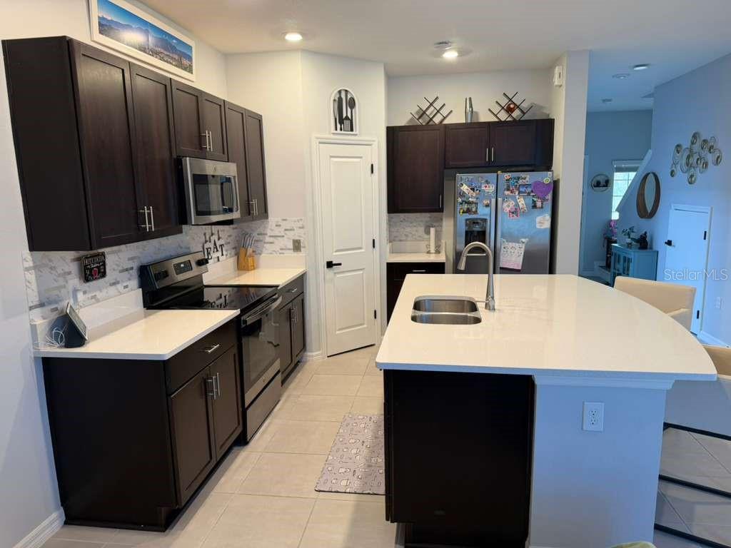 3589 ANIBAL St KISSIMMEE, FL 34746