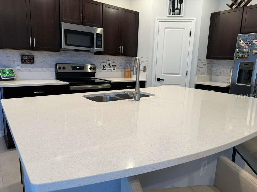 3589 ANIBAL St KISSIMMEE, FL 34746