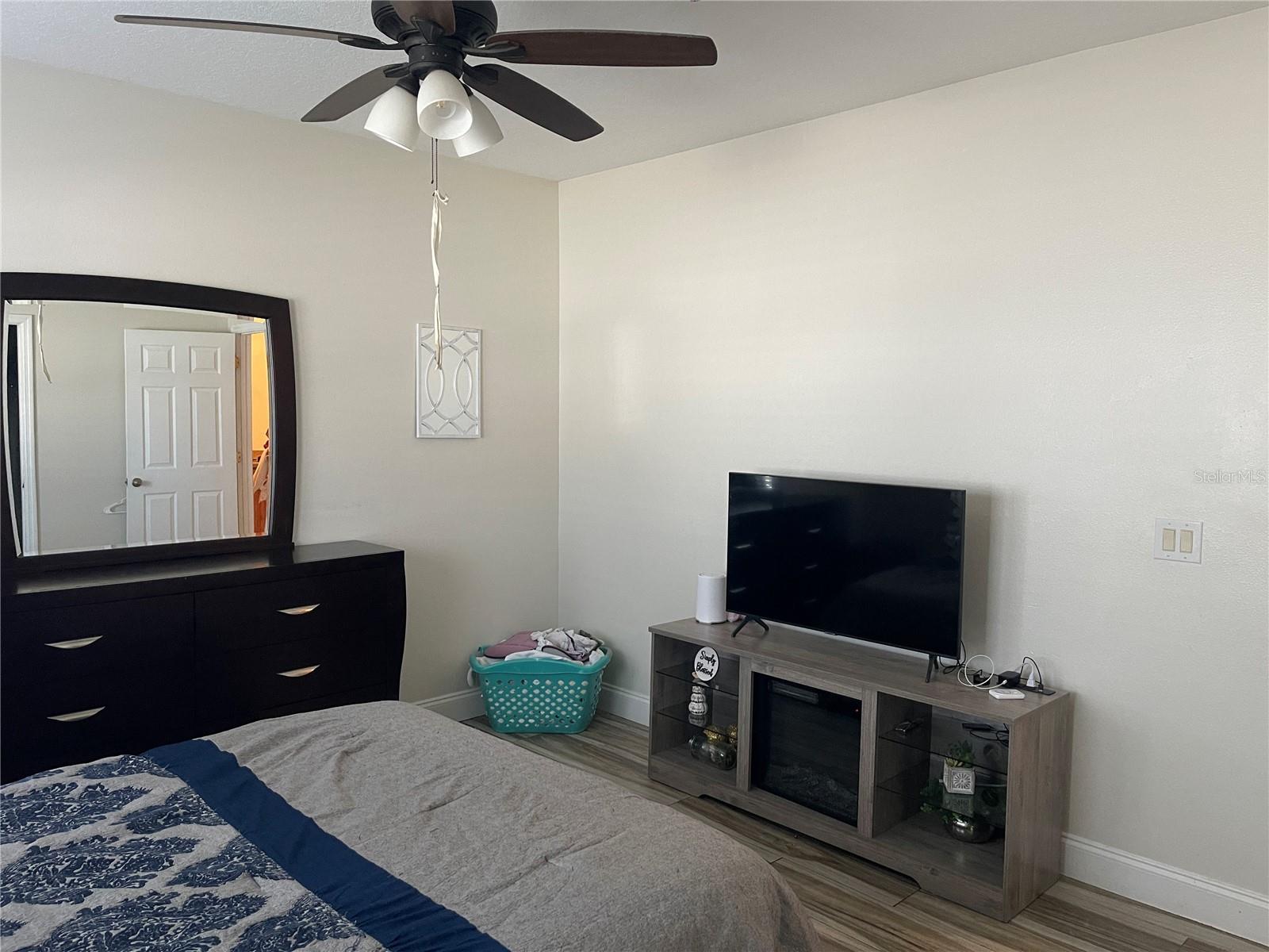 2024 CYPRESS BAY Blvd KISSIMMEE, FL 34743