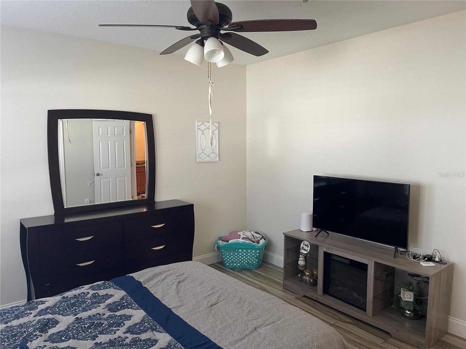 2024 CYPRESS BAY Blvd KISSIMMEE, FL 34743