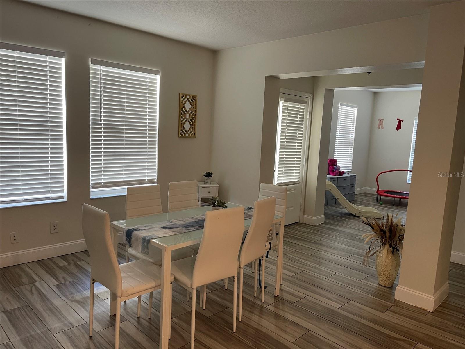 2024 CYPRESS BAY Blvd KISSIMMEE, FL 34743