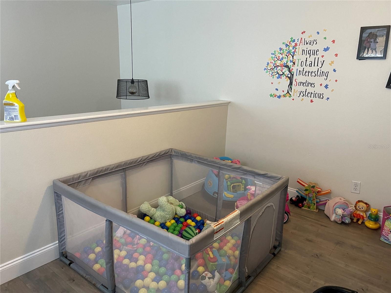 2024 CYPRESS BAY Blvd KISSIMMEE, FL 34743