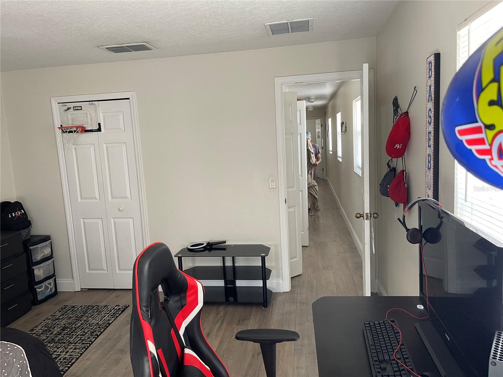 2024 CYPRESS BAY Blvd KISSIMMEE, FL 34743