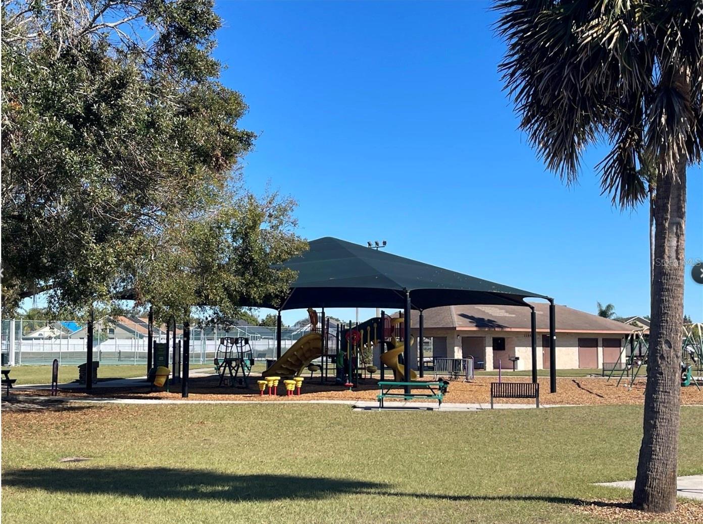 2024 CYPRESS BAY Blvd KISSIMMEE, FL 34743