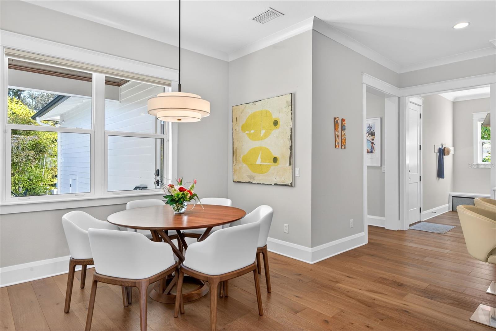 1936 COFFEE POT Blvd ST PETERSBURG, FL 33704