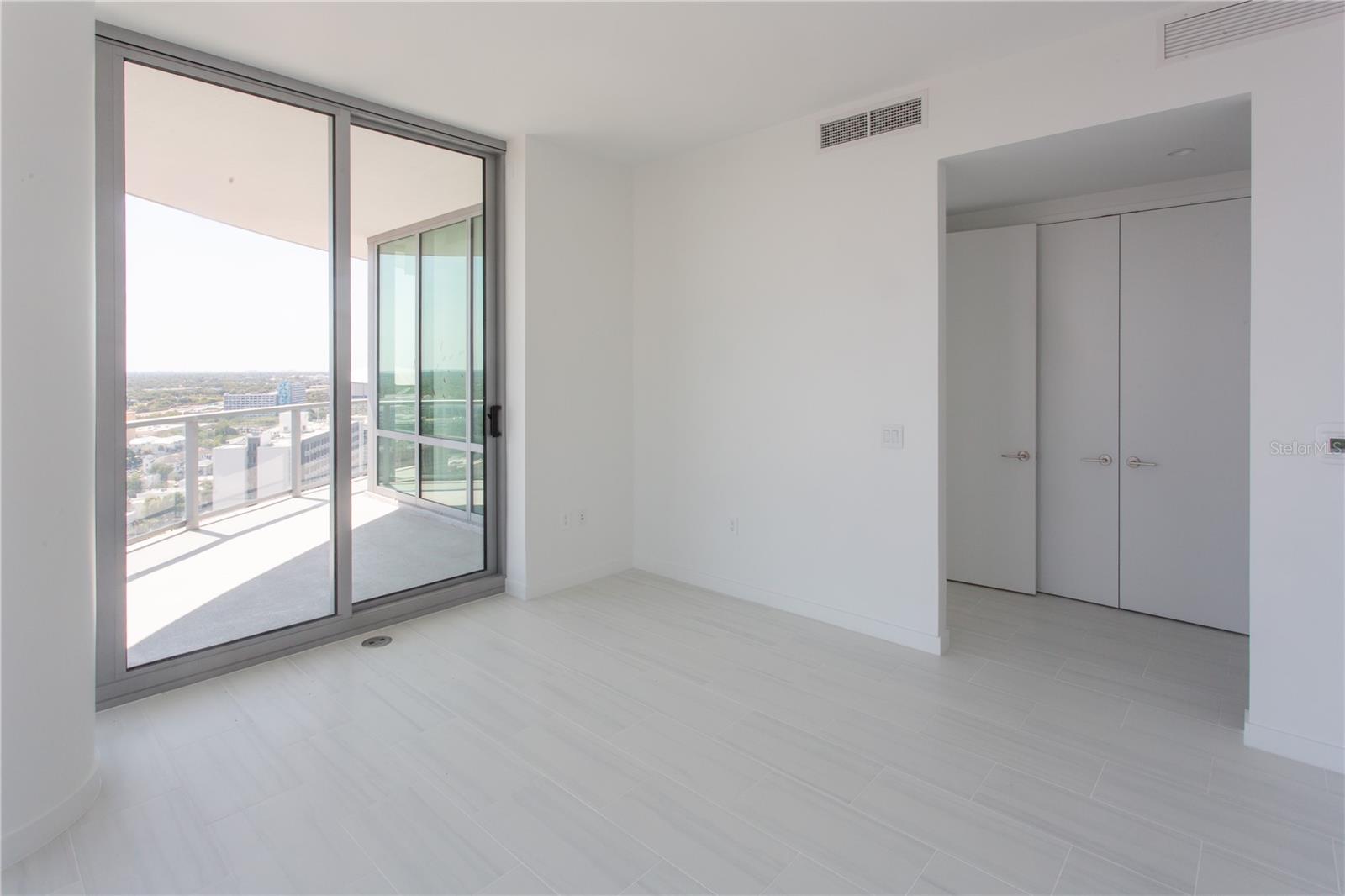 400 CENTRAL Ave #2001 ST PETERSBURG, FL 33701